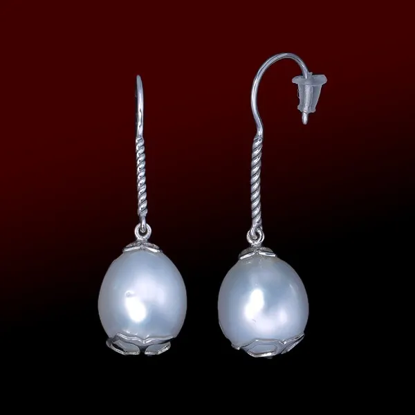 18K WG Myanmar South Sea Pearl Earrings