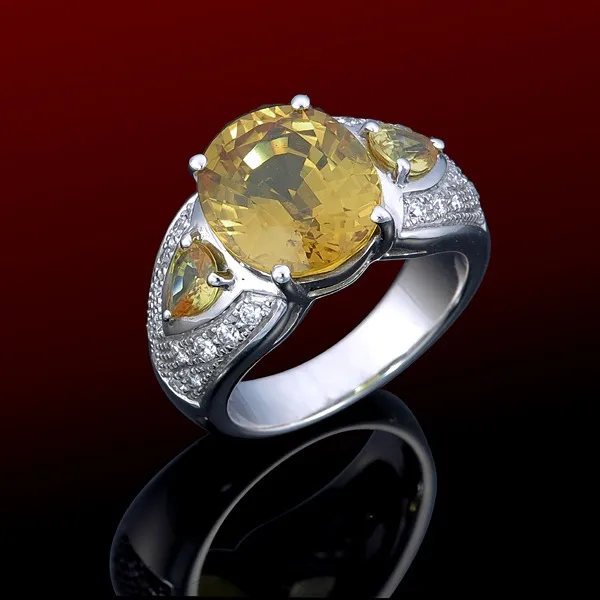 18K WG Thai Yellow Sapphire Ring